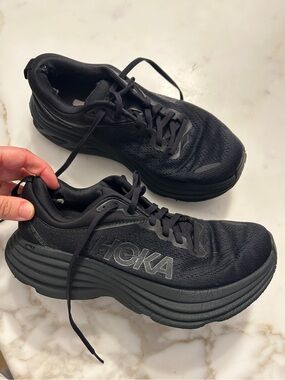 Hoka Bondi 8 women’s sneakers